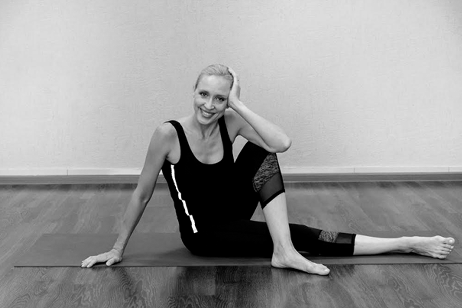 Lana LIATIS Pilates danse Paris